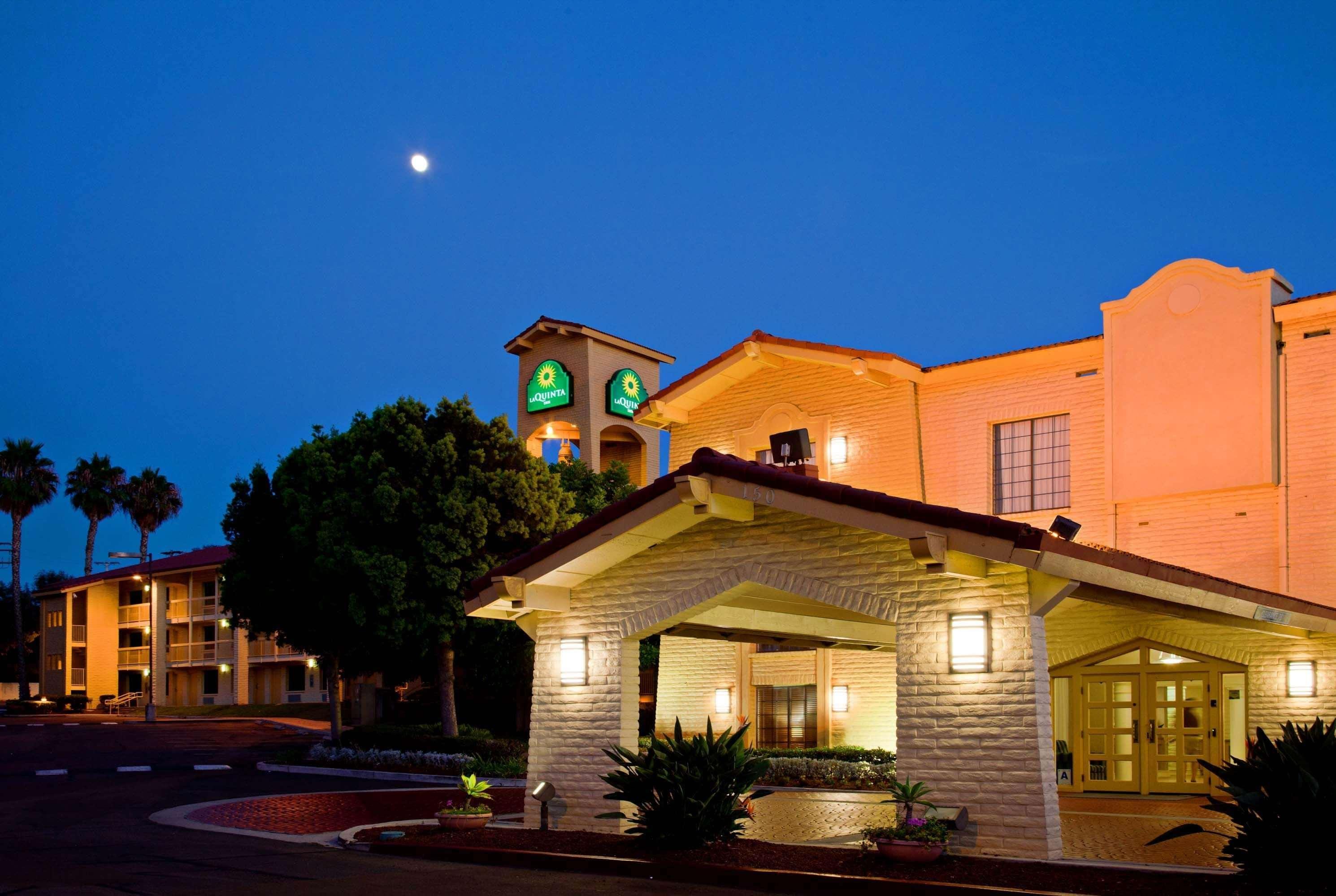 La Quinta Inn By Wyndham San Diego Чула Виста Екстериор снимка